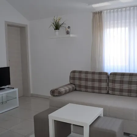 Apartment Susec *
